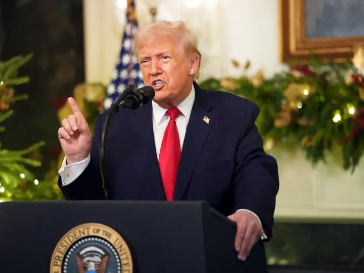 2025-12-18T022330Z_1231483362_RC2QIIA731CX_RTRMADP_3_USA-TRUMP-1766045018.webp